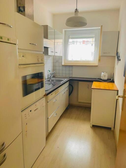 Sonniges Apartment In Ruhiger Und Zentraler Lage Pforzheim Exteriér fotografie